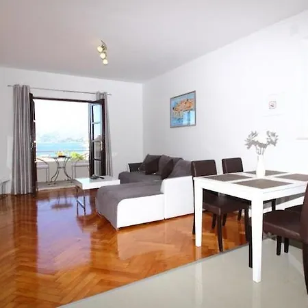 Dubreta Apartment Cavtat