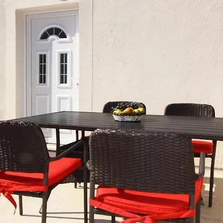 Dubreta Apartment Cavtat